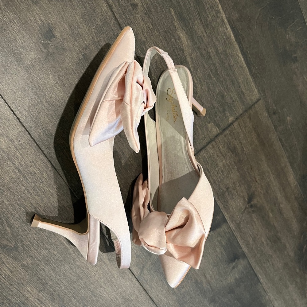 Seychelles Neve Heels in Blush from Anthropologie